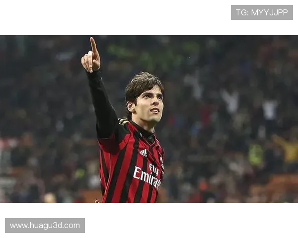 足球巨星卡卡背影展现荣耀与坚持的传奇人生